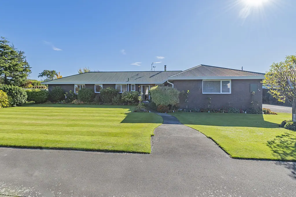 Leeston 4chambre A smart move for families or upsizers