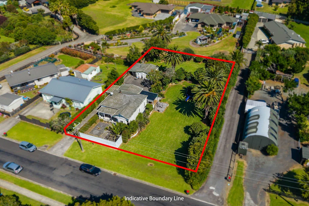 Waiuku 3房 2023㎡平坦临街土地+MHS分区，开发、持有、居住三重价值 LAND, GLORIOUS LAND! A RARE OPPORTUNITY