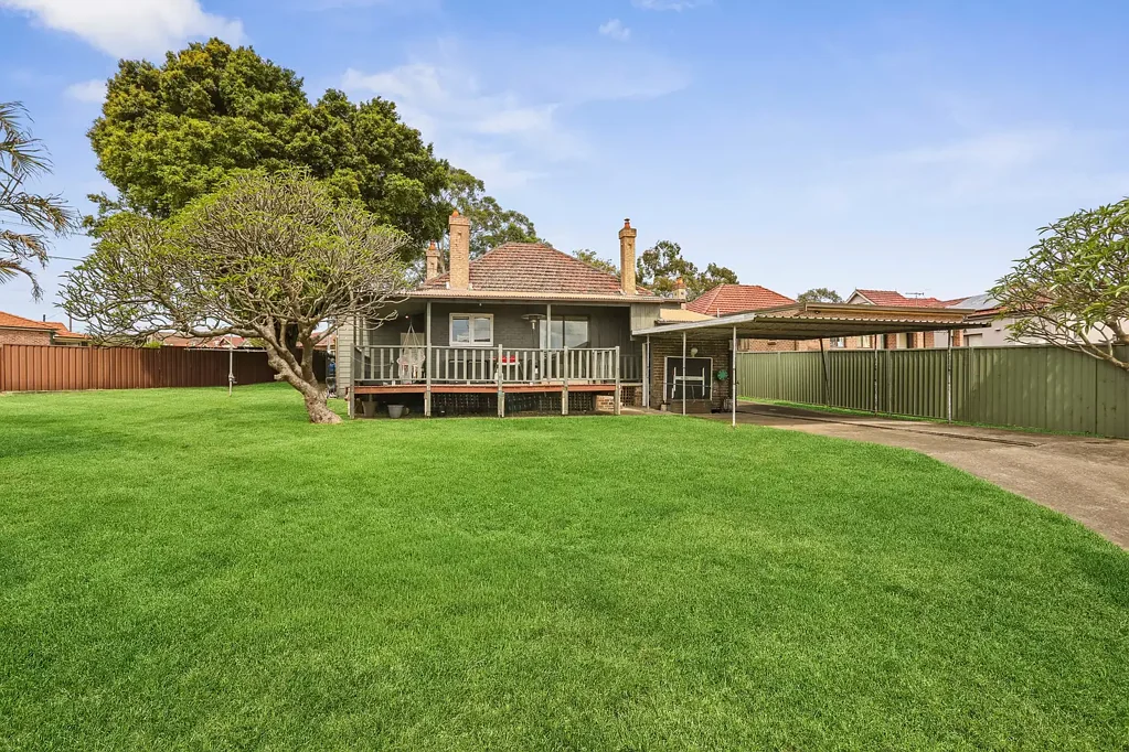 2 Ian Parade, Concord, NSW 2137