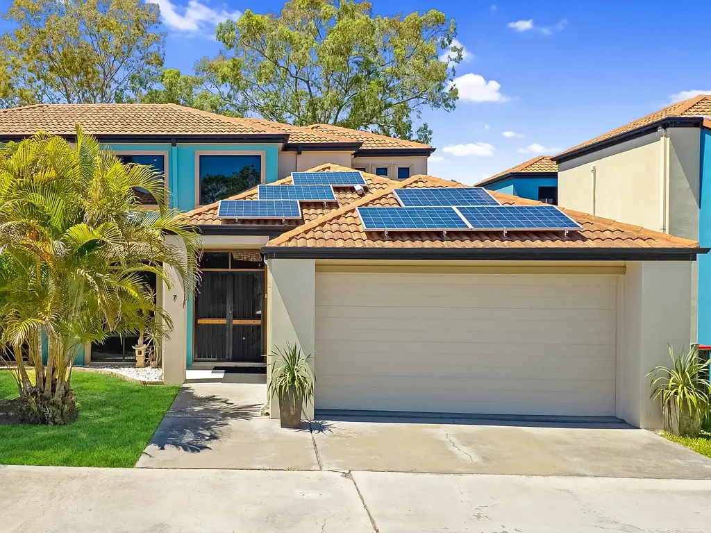7/2 Barnstaple Street, Torquay, QLD 4655