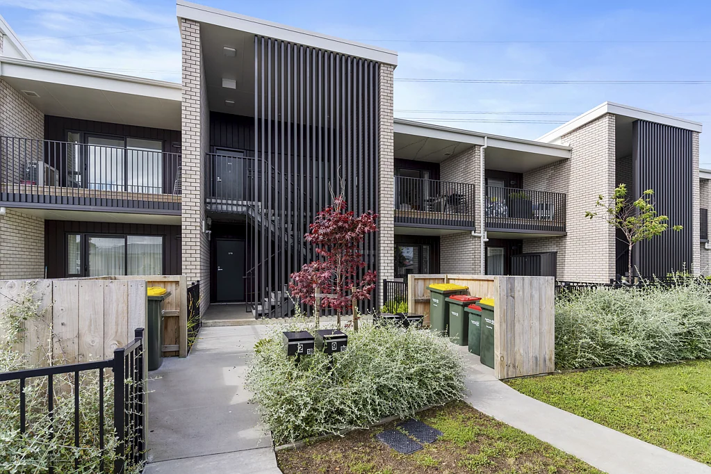 Modern Luxury - Unbeatable Location
