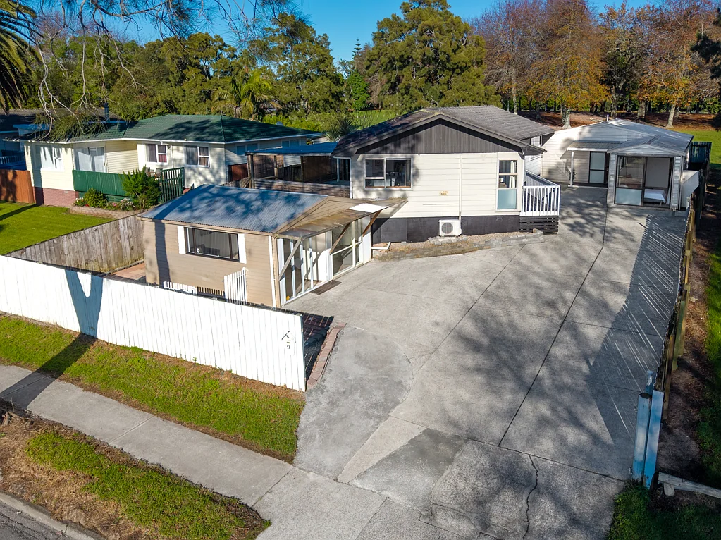 Clover Park 5Kwarto HOME INCOME AND OFFICE