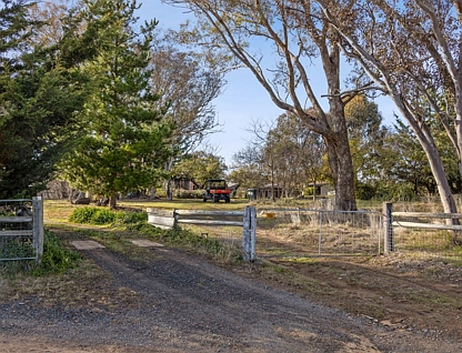 "Runnymede" 186 Mundays Lane, Murrumbateman, South Coast, 5 कमरे, 2 बाथरूम, Lifestyle Property