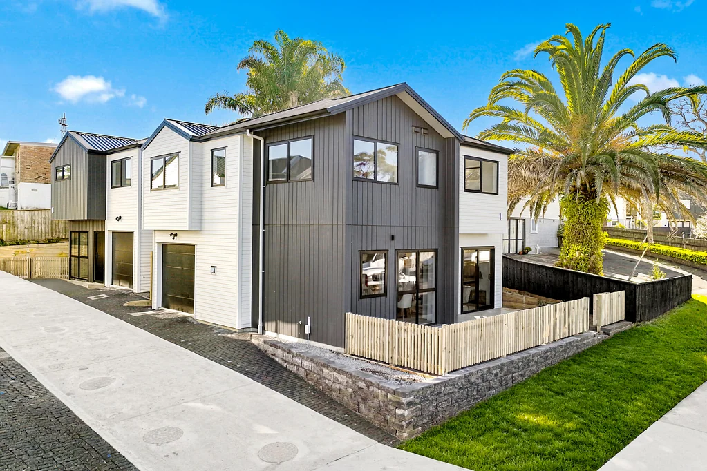 Glenfield 4 Slaapkamer First Home Buyers' Dream! Brand New, Dual-EnSuite