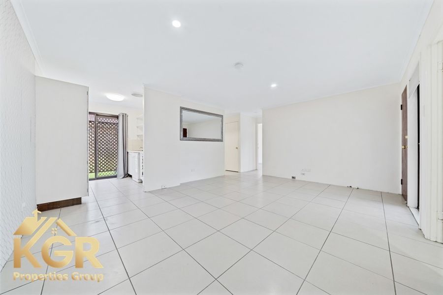 UNIT 22 37 HILLARDT ST, ROBERTSON QLD 4109, 0 Kuwarto, 0 Banyo, Townhouse