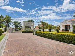 64/60 Caseys Road, Hope Island