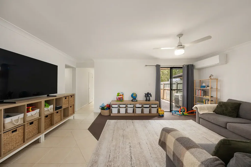 Bracken Ridge 3Habitaciones Spacious Lowset Living with a Generous Backyard