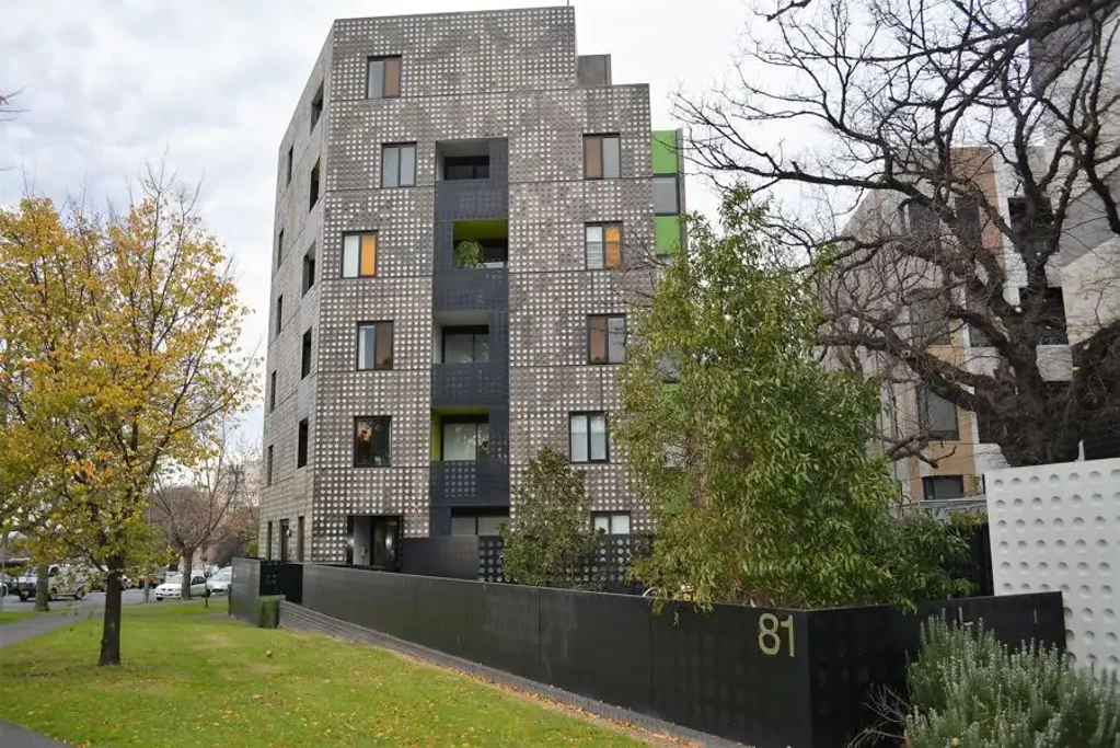 Convenient living location