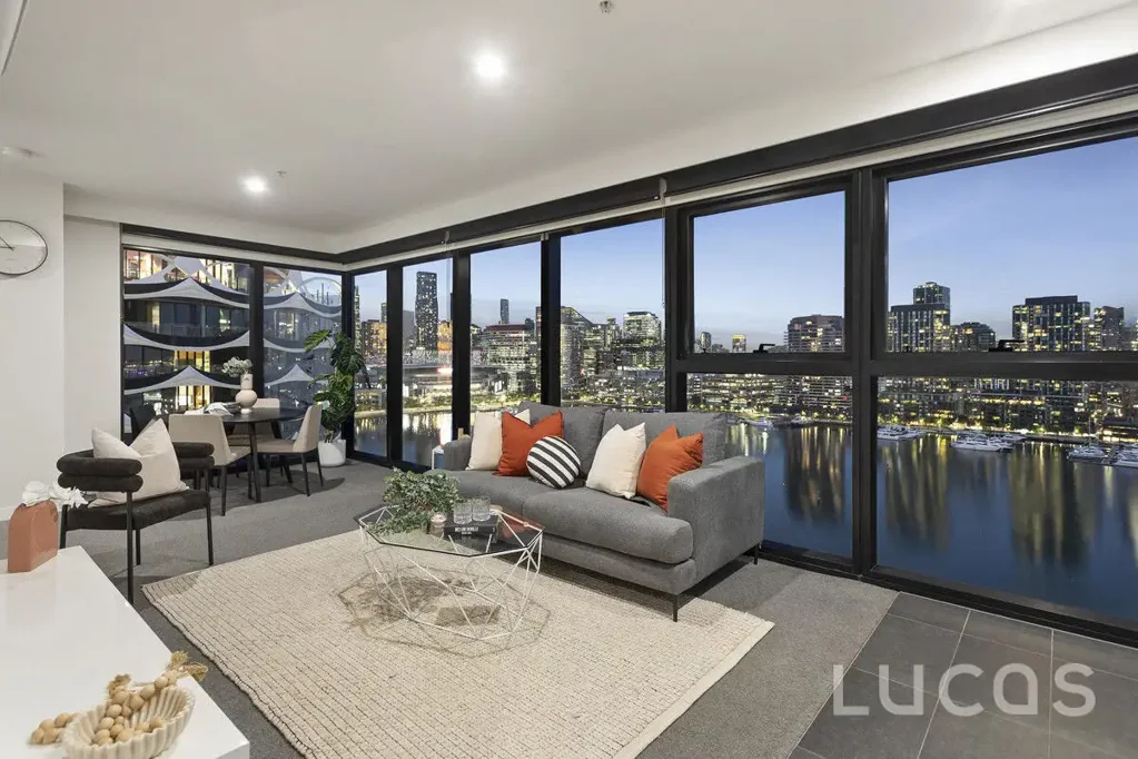 Docklands 2 Bedroom MAKE THIS PANORAMA HARBOUR VIEW YOUR VERY OWN HOME