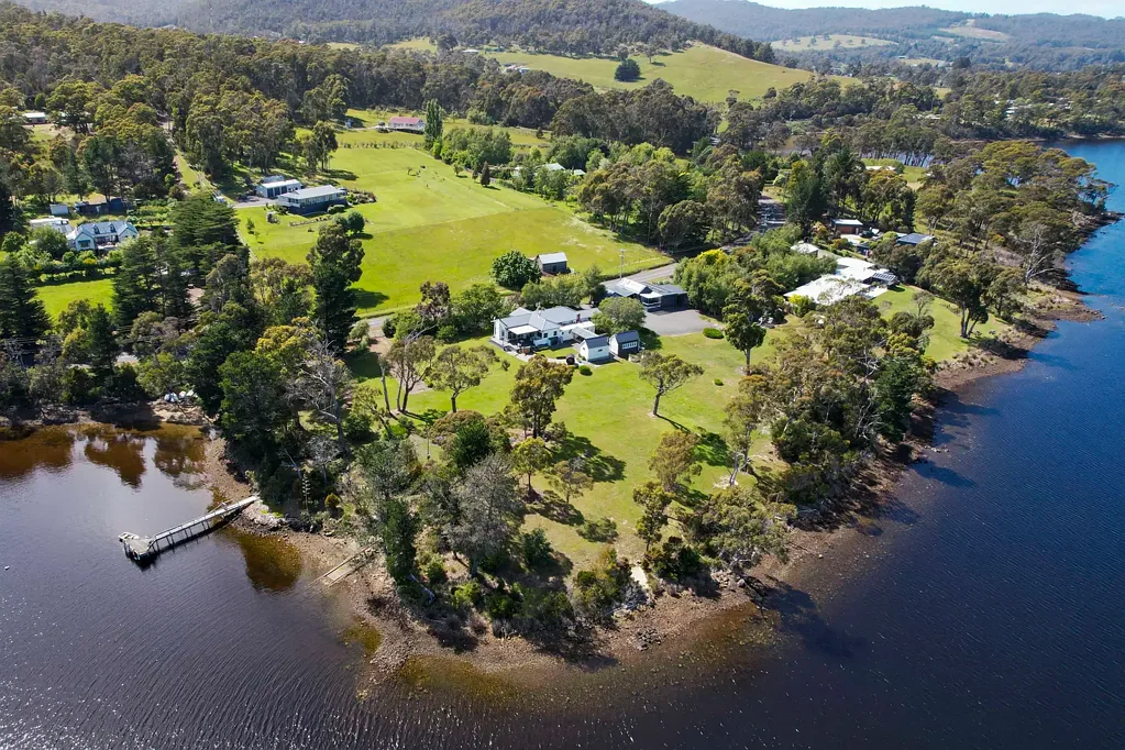 Gardners Bay 5Kwarto Life on the Waters Edge