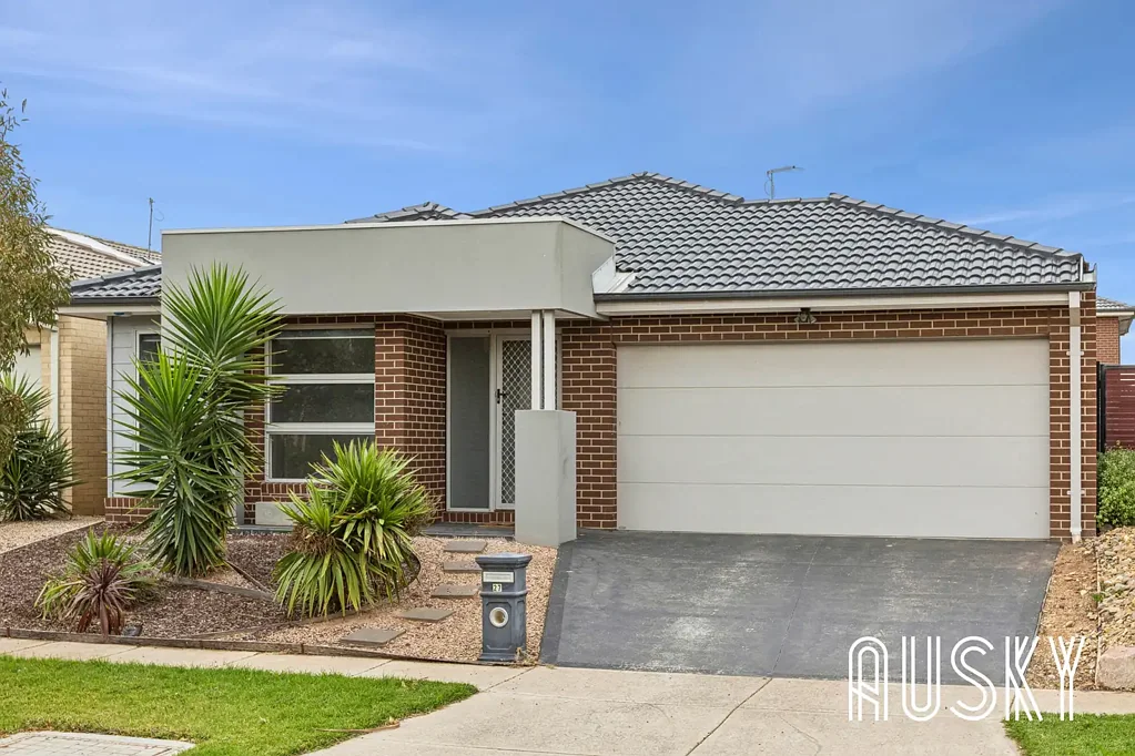 Point Cook 4Moenga Modern Family Comfort in a Prime Point Cook Location