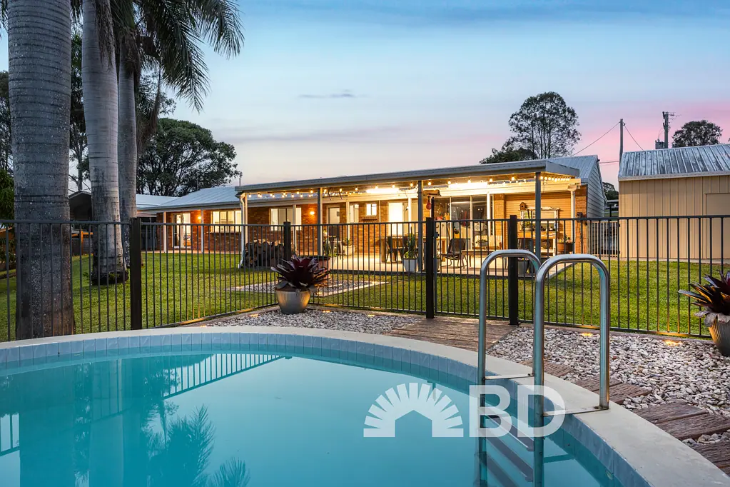 Upper Caboolture 3房 宁静绿意生活 40,000㎡马术庄园 高端Westinghouse厨房 壁炉&户外无缝连接 3卧室均配双人床 家庭浴室全配套 户外池塘&蔬菜园 双锁车库&带电仓库 祖母屋许可 紧邻环保地 9分钟至学校 Equestrian Paradise Awaits or just pure lifestyle! - Circumstances have changed sellers will consider all Genuine Offers!