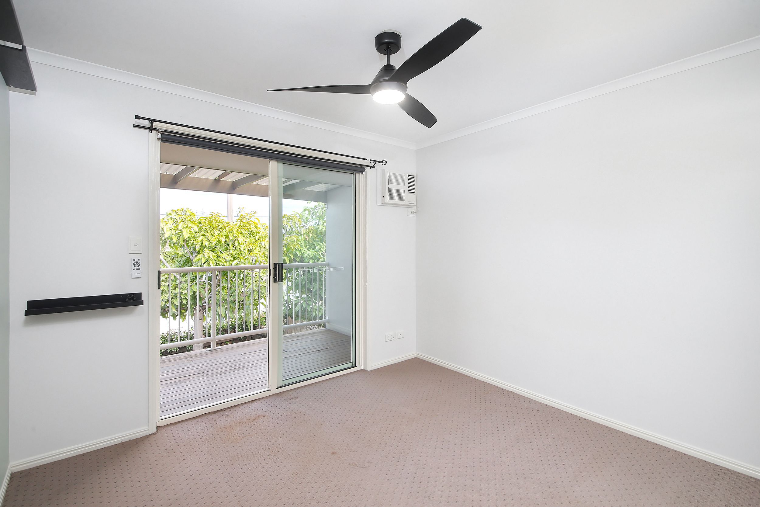 UNIT 8 188 BROADWATER RD, MANSFIELD QLD 4122, 0 Schlafzimmer, 0 Badezimmer, Townhouse