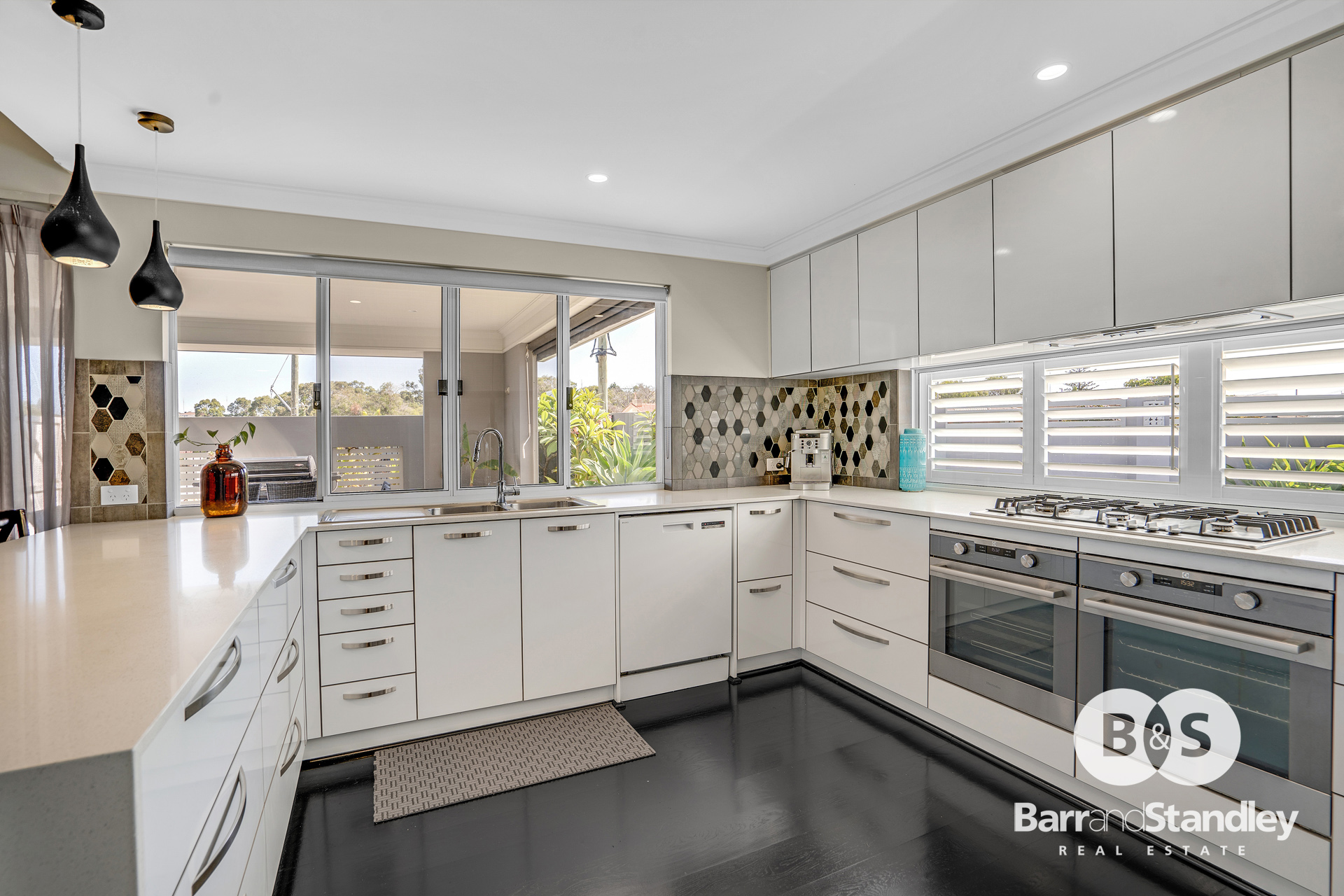 44 MANGLES ST, SOUTH BUNBURY WA 6230, 0 રૂમ, 0 બાથરૂમ, House