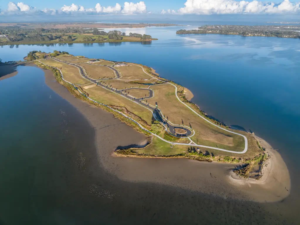 Karaka Experience the Ultimate Waterfront Lifestyle