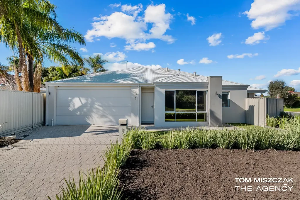 1 Wellington Street, Queens Park, WA 6107