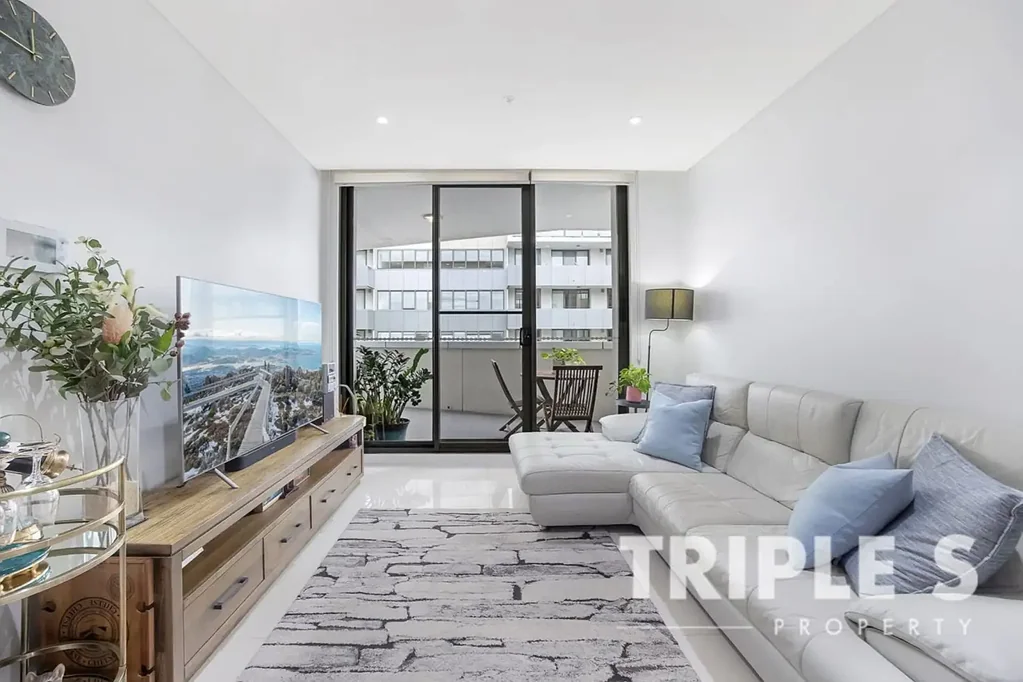 609/3 Nipper Street, Homebush, NSW 2140