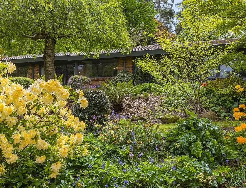10 Cheniston Road, Mount Macedon, Ballarat, 3 phòng ngủ, 2 phòng tắm, House