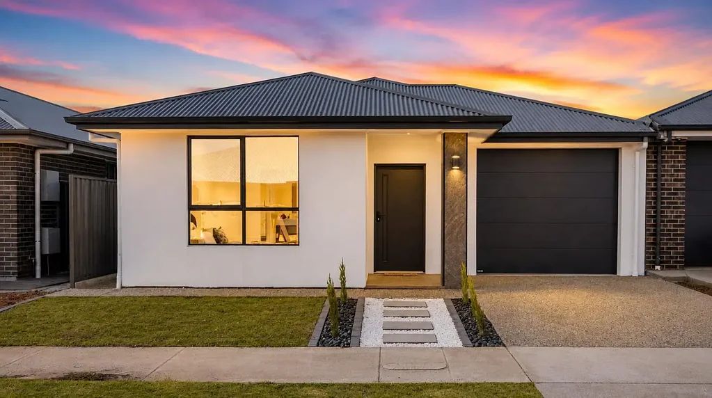 Andrews Farm 4 Slaapkamer Stylish Torrens Titled Family Home | Only 2 Years Young | Move-In Ready!