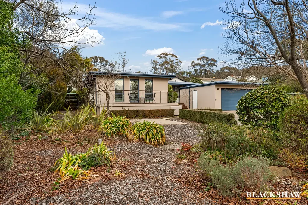 Red Hill 4房  Stylishly Renovated, North-Facing Family Home in Prime Location