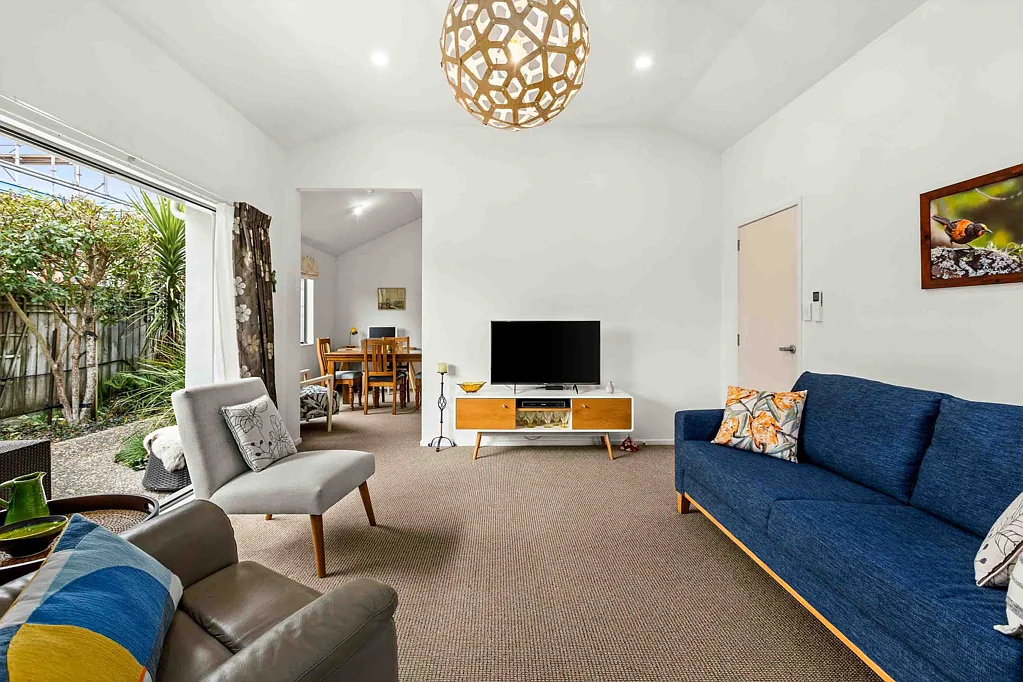 Havelock North 2房  Convenience in Chambers