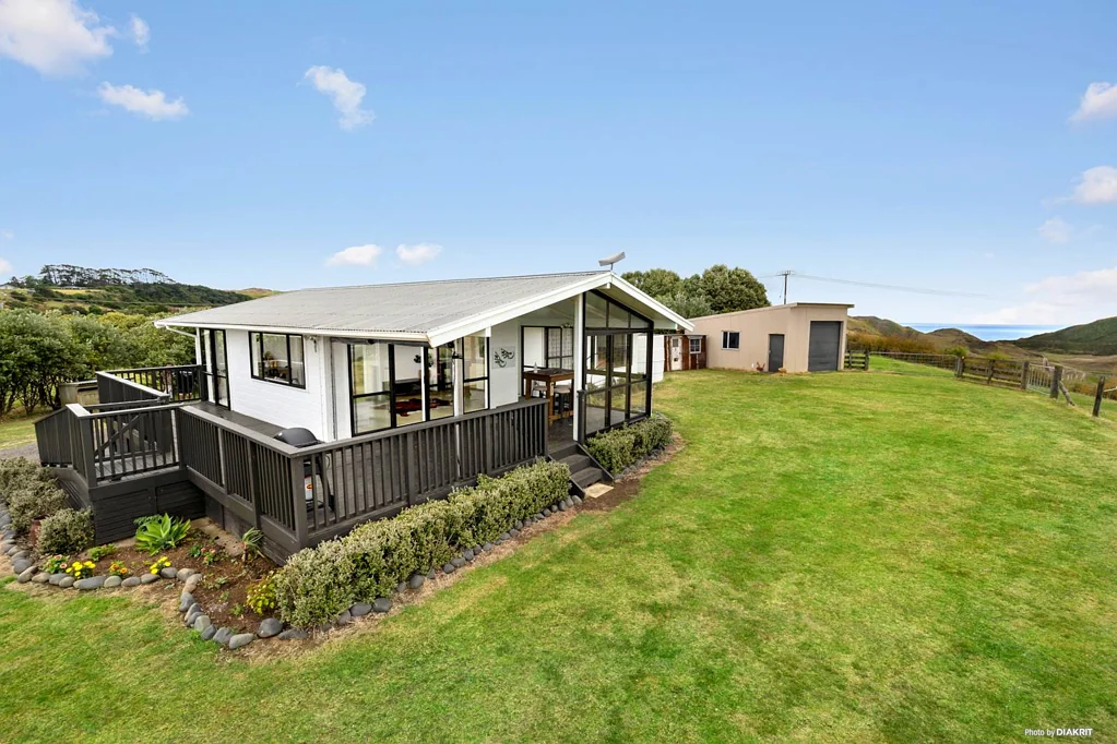Waiuku 3部屋 LEASE THE LAND OR LIVE OFF IT