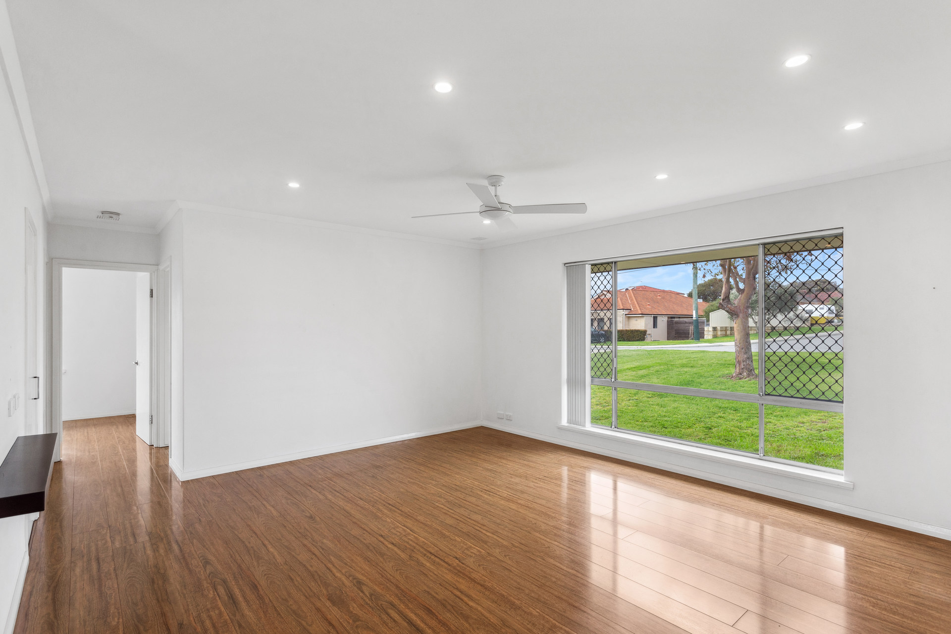 77A DAVILAK AV, HAMILTON HILL WA 6163, 0部屋, 0バスルーム, House