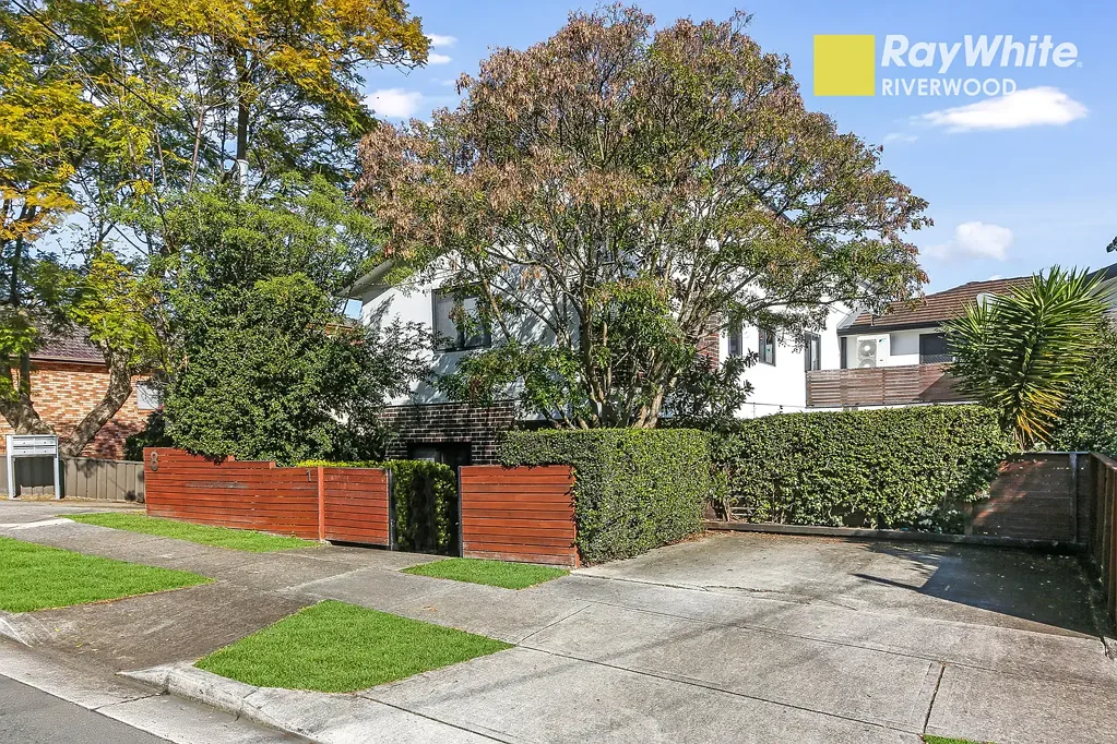3/8 Collaroy Avenue, Peakhurst, NSW 2210