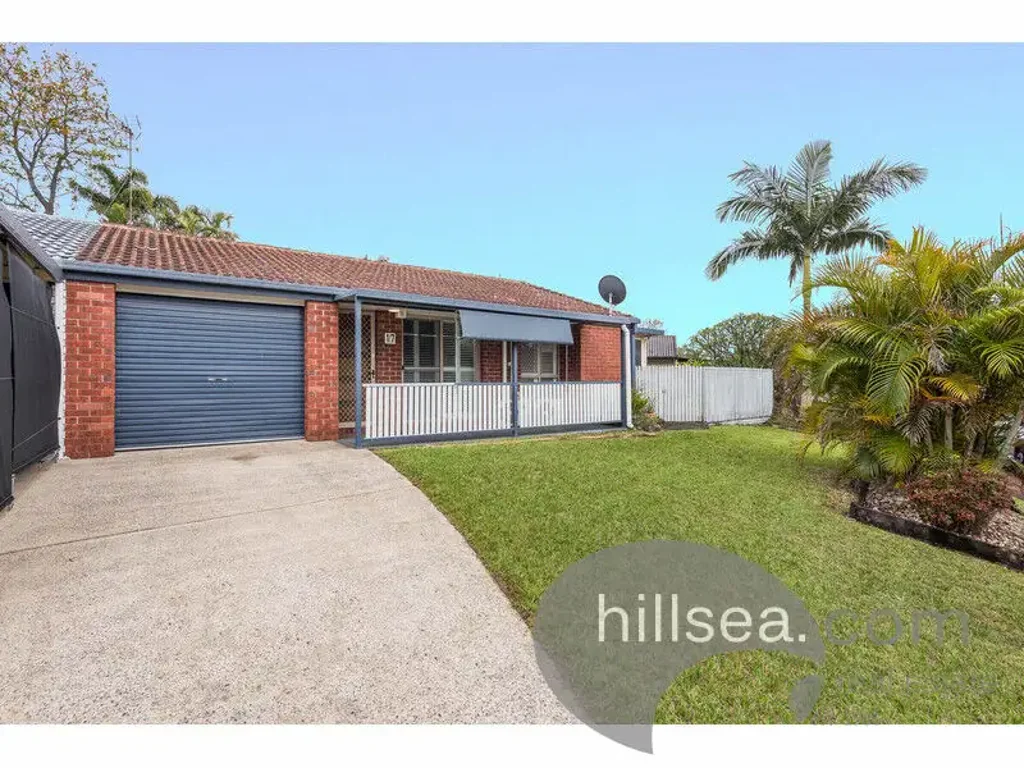 Oxenford 2ਬੈੱਡਰੂਮ UNIQUE DUPLEX WITH ADD ON MULTI PURPOSE ROOM - PERFECT FOR A TEENAGER'S GETAWAY