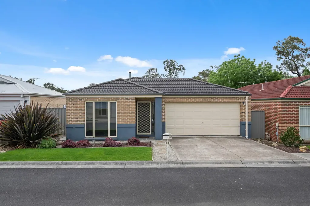 Langwarrin 2Kwarto ** UNDER CONTRACT **