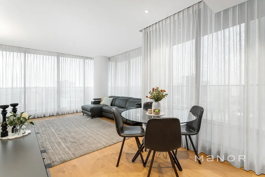 Parramatta 2Kwarto Light-Filled Apartment Living in the Heart of Parramatta