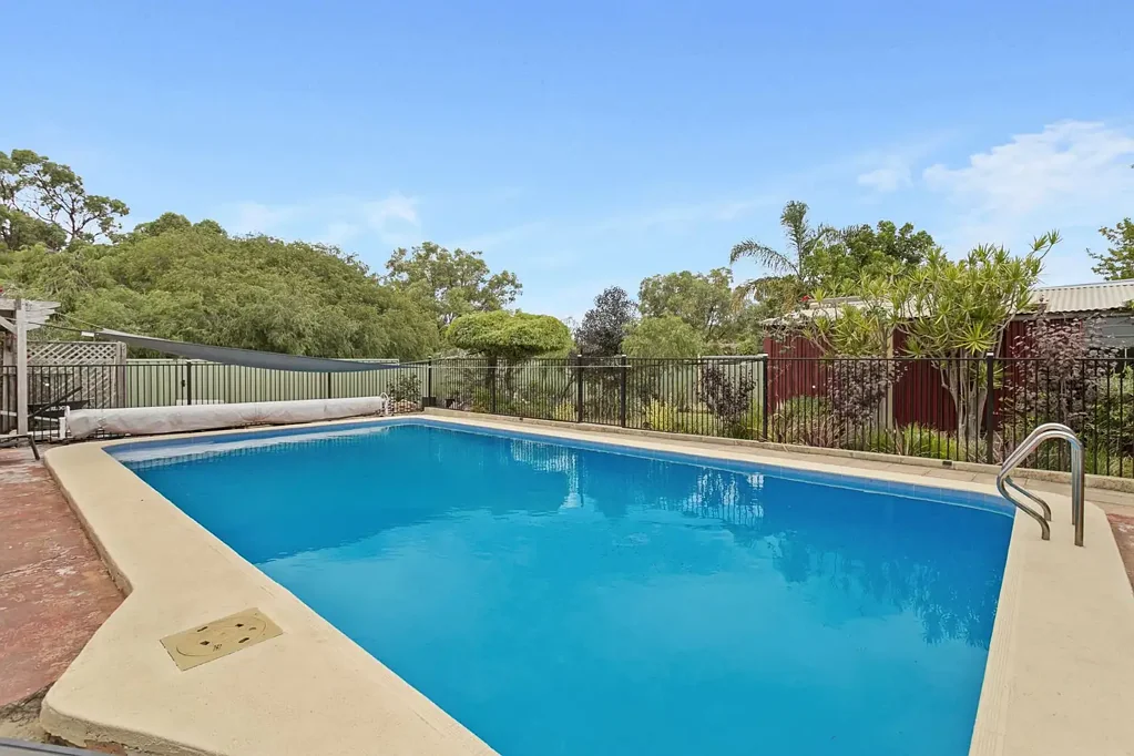 30 Macedon Place, Craigie, WA 6025