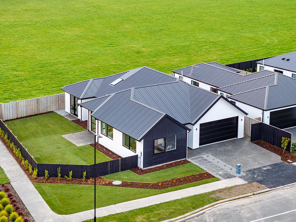 Halswell 4Kwarto Embrace Modern Sanctuary Living