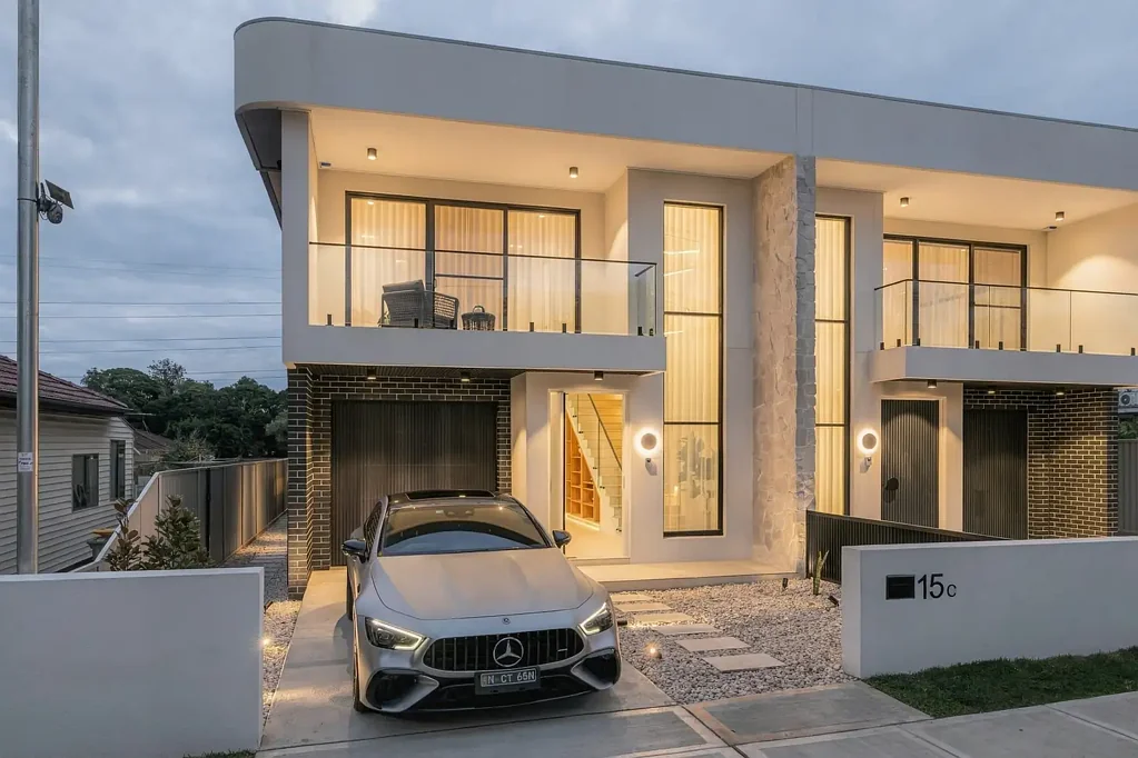 Punchbowl 5ਬੈੱਡਰੂਮ Brand New Duplex | An Architectural Luxury Family Living