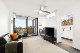 46/22-28 Penkivil Street, Bondi