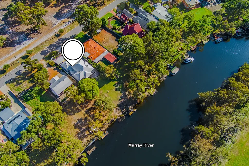 Ravenswood 4 Bedroom HOME OPEN CANCELLED  - UNDER CONTRACT
