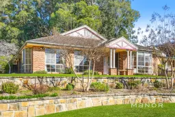 33 CAMBEWARRA AVE, Castle Hill