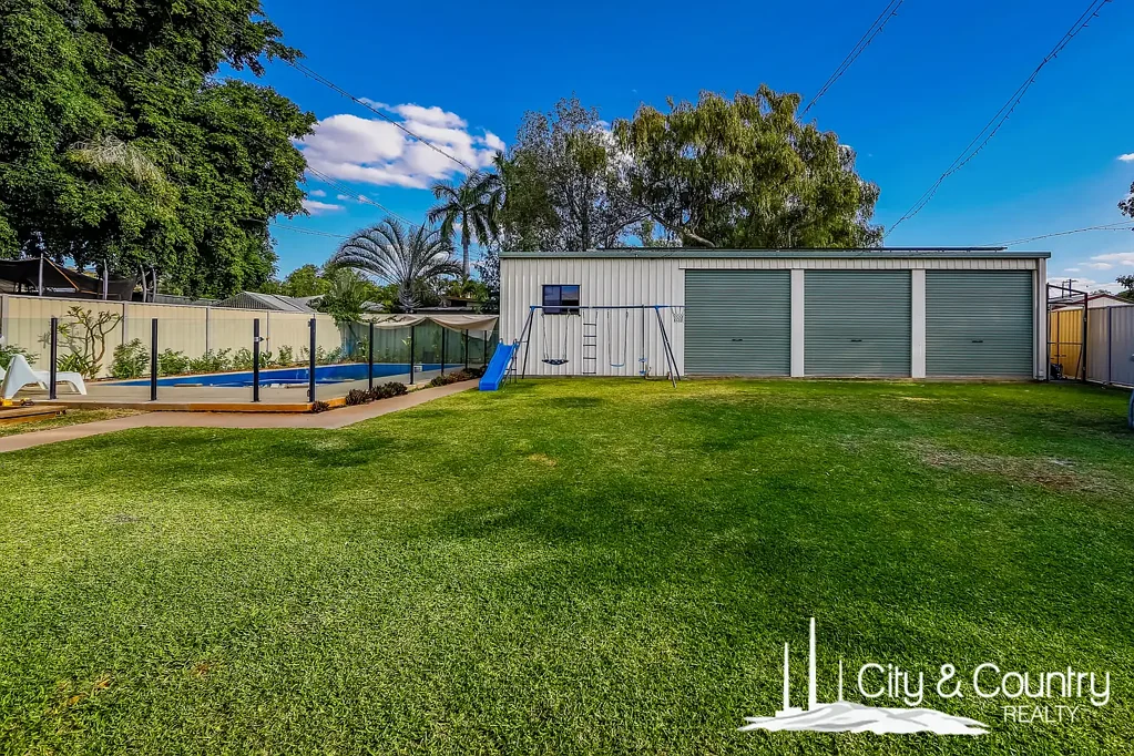 Mount Isa 4ਬੈੱਡਰੂਮ Beautifully Designed Family Home with Pool, Shed & Granny Flat