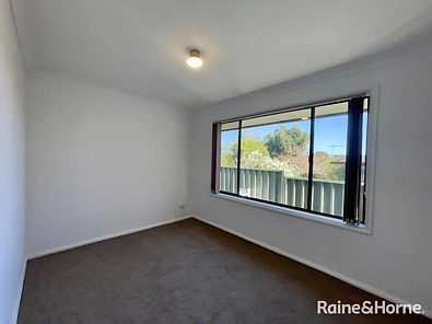 66 Cudgegong Road, Ruse, NSW 2560, 5房, 2浴, House