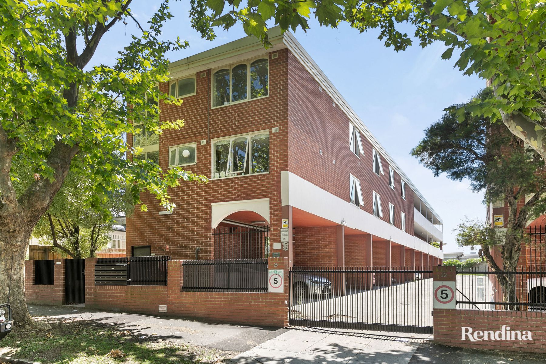 UNIT 5 22-28 CANTERBURY ST, FLEMINGTON VIC 3031, 0 Kuwarto, 0 Banyo, Unit