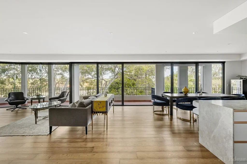 Toorak 3ห้องนอน Expansive Penthouse of 520sqm with Entertainers Terrace