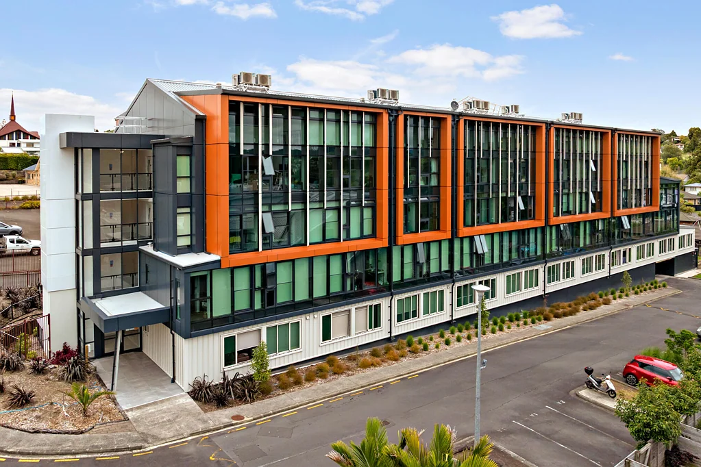 Glen Eden 1房  Urgent Sale!