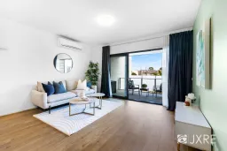 207/60 Autumn Terrace, Clayton South