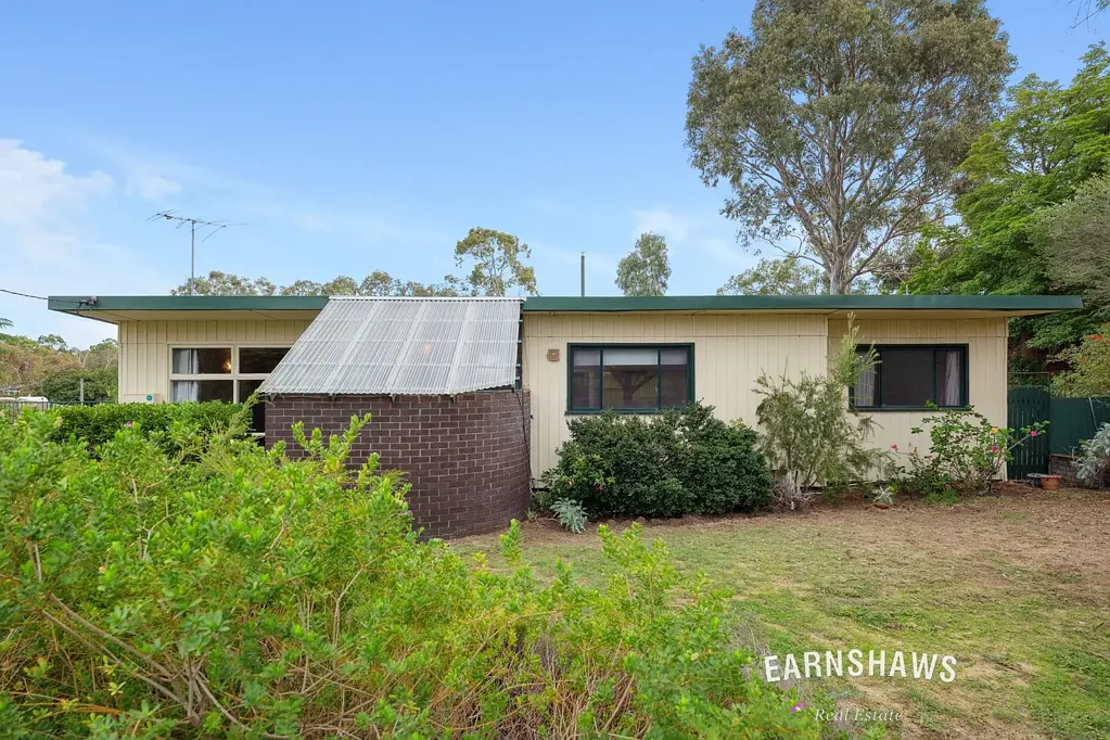 4 Glenway, Helena Valley, WA 6056