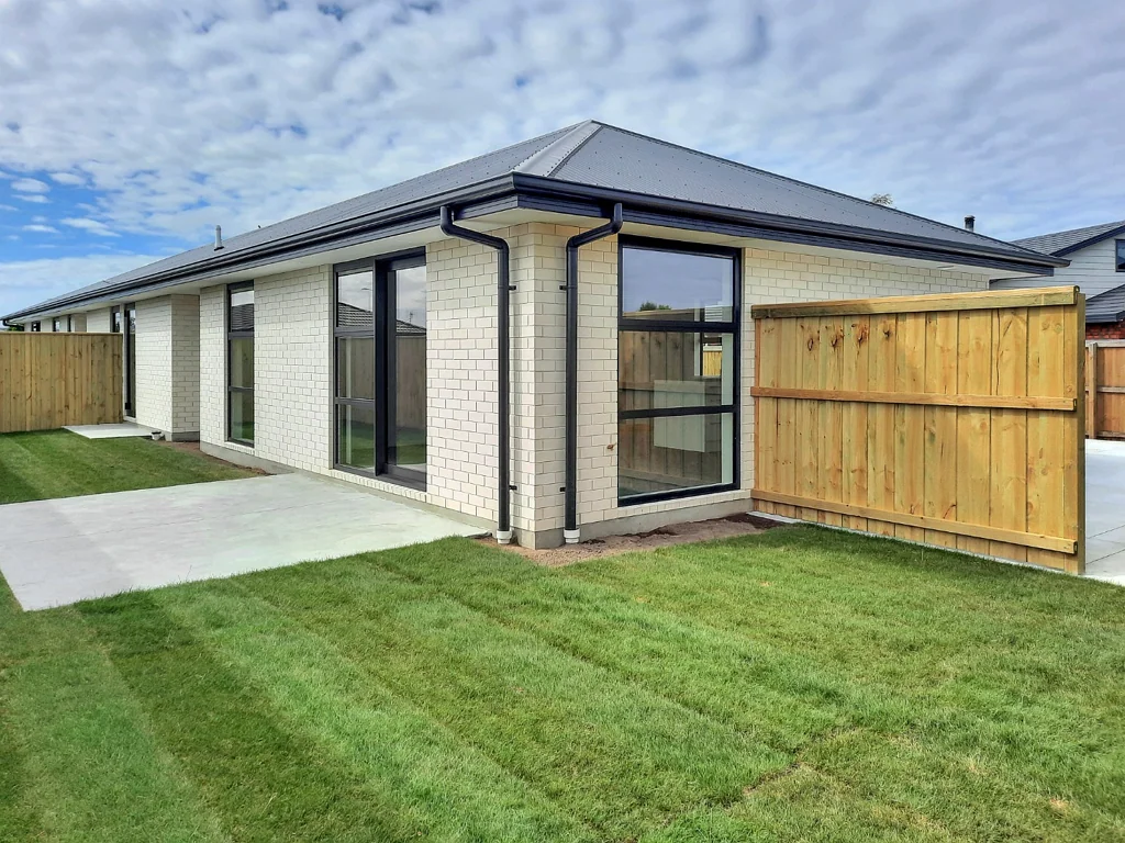 1 Year Old Two Bedroom Townhouse