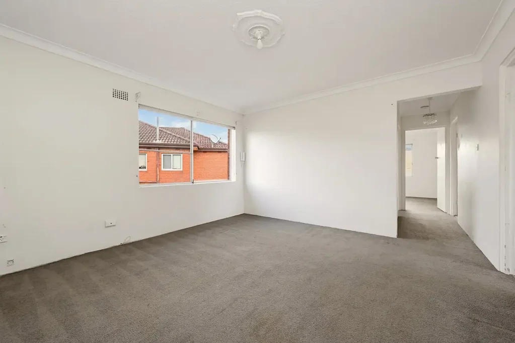 Peaceful Two-Bedroom Apartment in Boutique Cul-de-Sac Setting