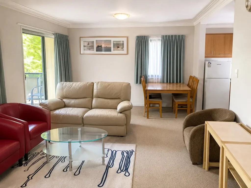 Perth 2房  Well appointed 2-Bedroom in sought after location!