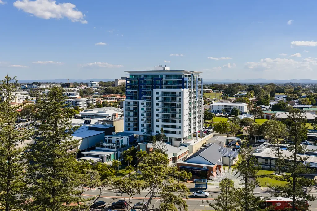 Redcliffe 1房 高层海滨生活，坐拥壮丽美景 Elevated Coastal Living with Stunning Views