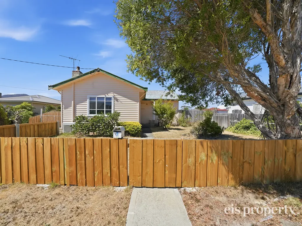 7 Seamew Street, Claremont, TAS 7011