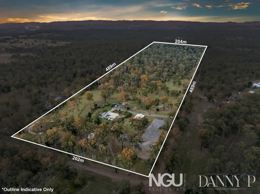 Ironbark 3 Slaapkamer HORSE LOVER’S DREAM WITH 60M ARENA & 6 STABLES ON 24.5 ACRES